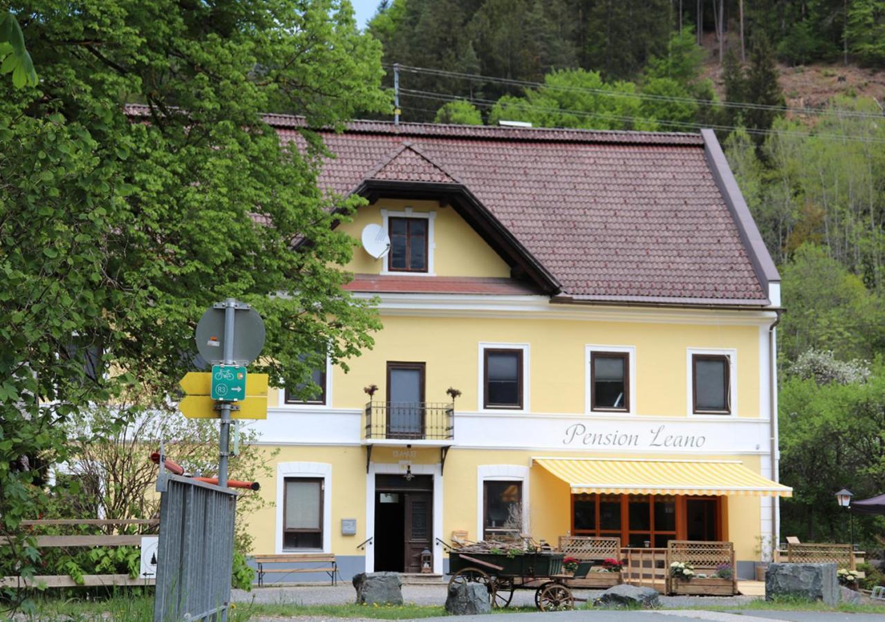 Pension Leano Nötsch 外观 照片